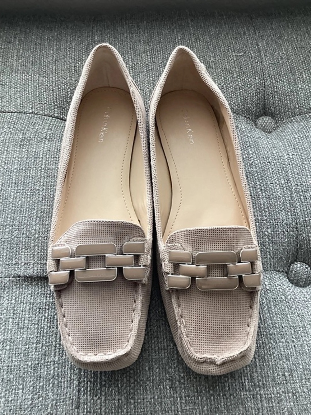 Calvin Klein Women's Taupe Chain-Link Loafers